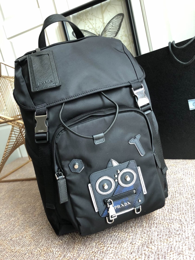 Pra*a backpacks